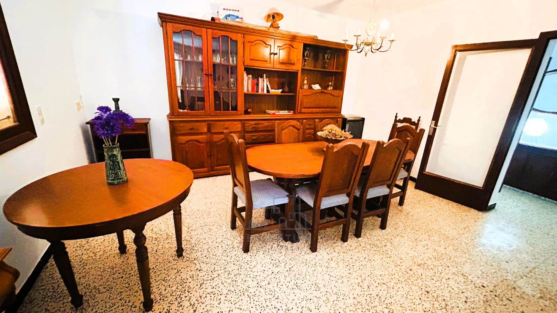 OPORTUNIDAD  ÚNICA  PISO CON COCHERA PRIVADA A 300 METROS DE LA PLAYA - Foto 5