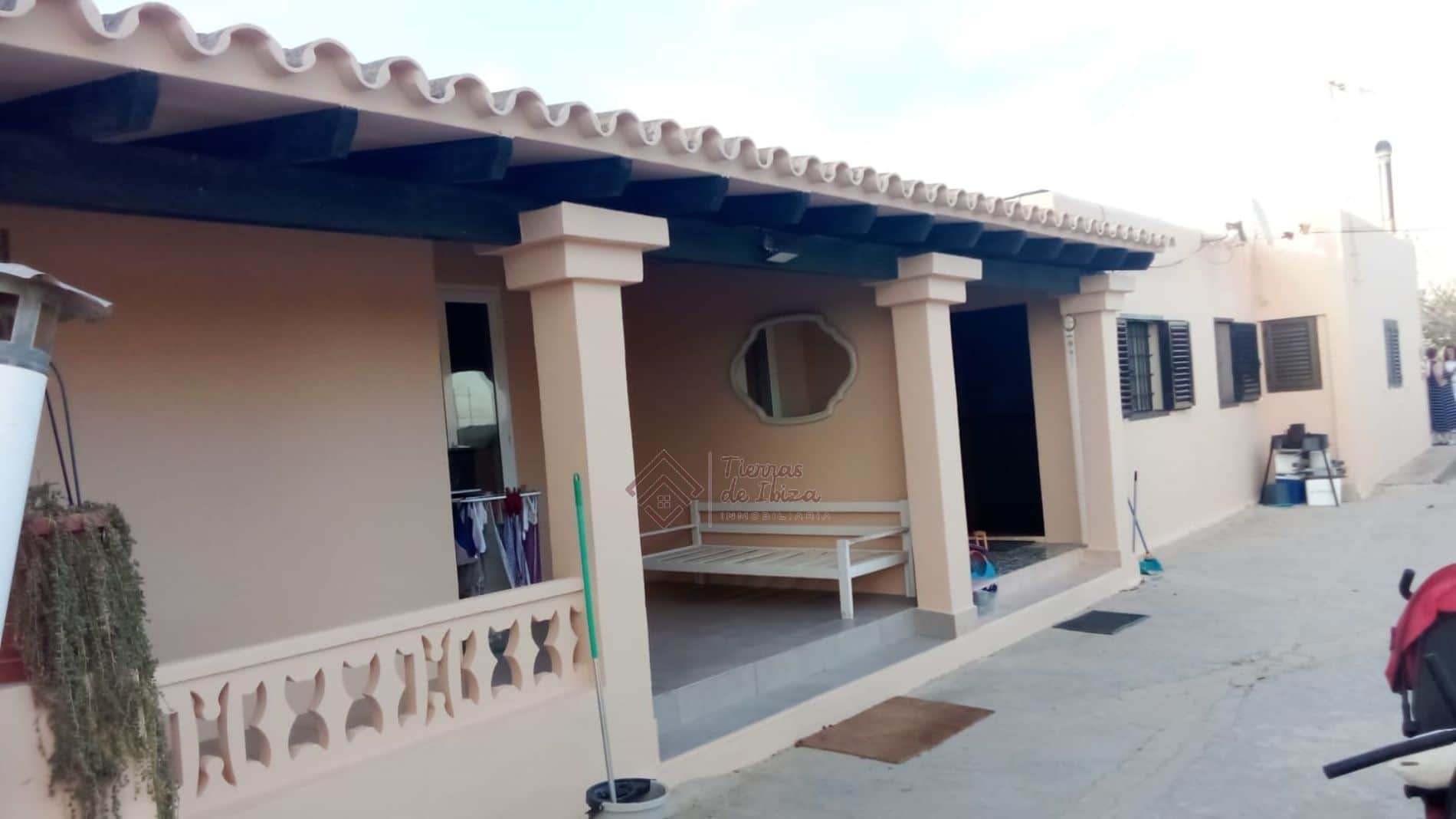 Finca Rústica con 2 Anexos y Parcela en Formentera - Foto 2