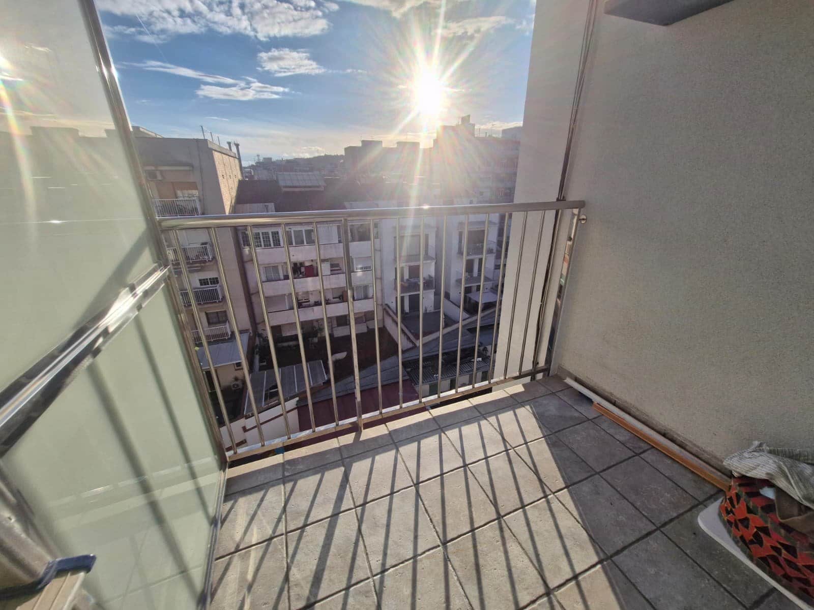 PISO DE 4 HABITACIONES EN SANT BOI DE LLOBREGAT. - Foto 5