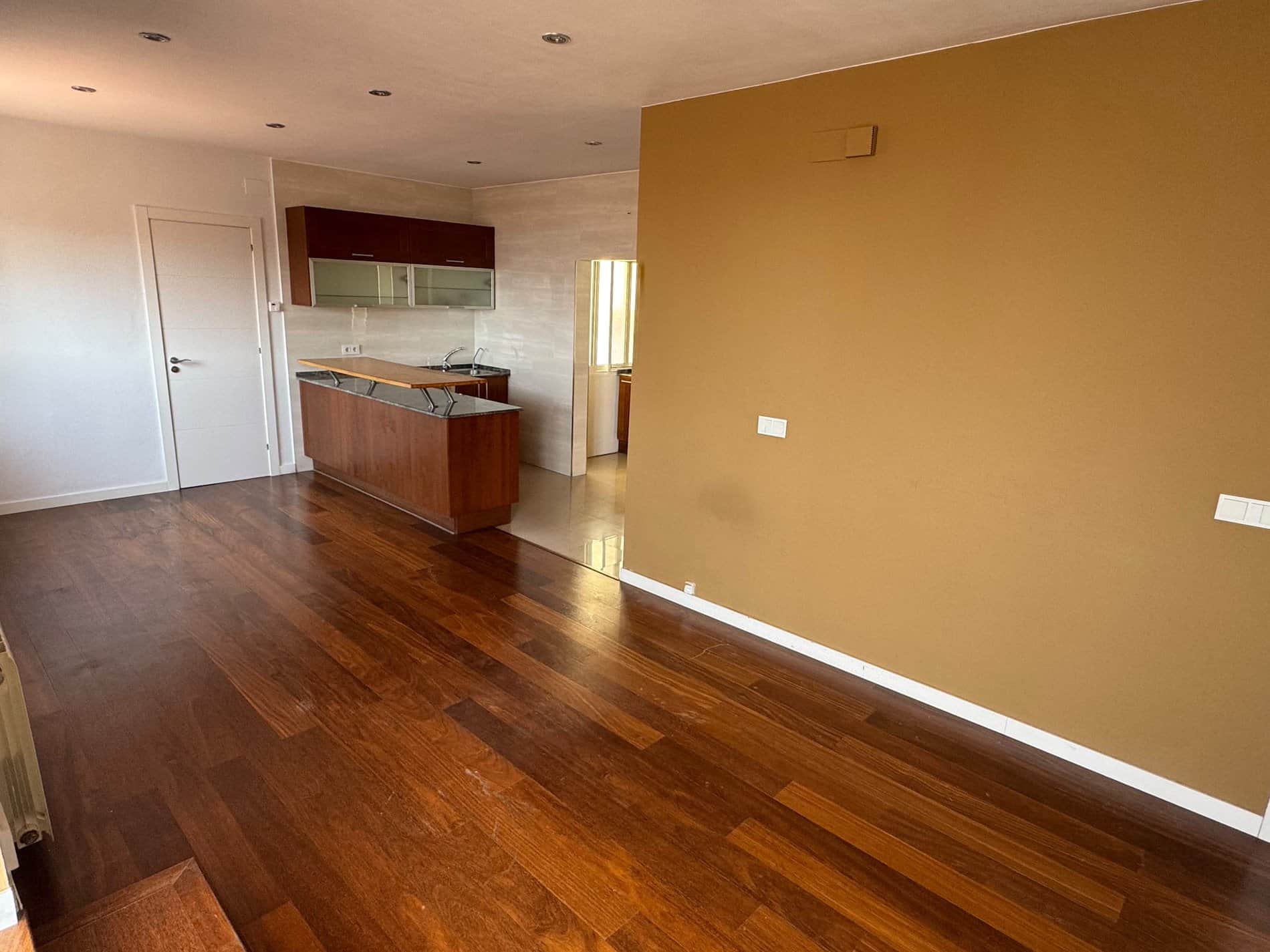 Piso en venta en Molins de Rei - Foto 4