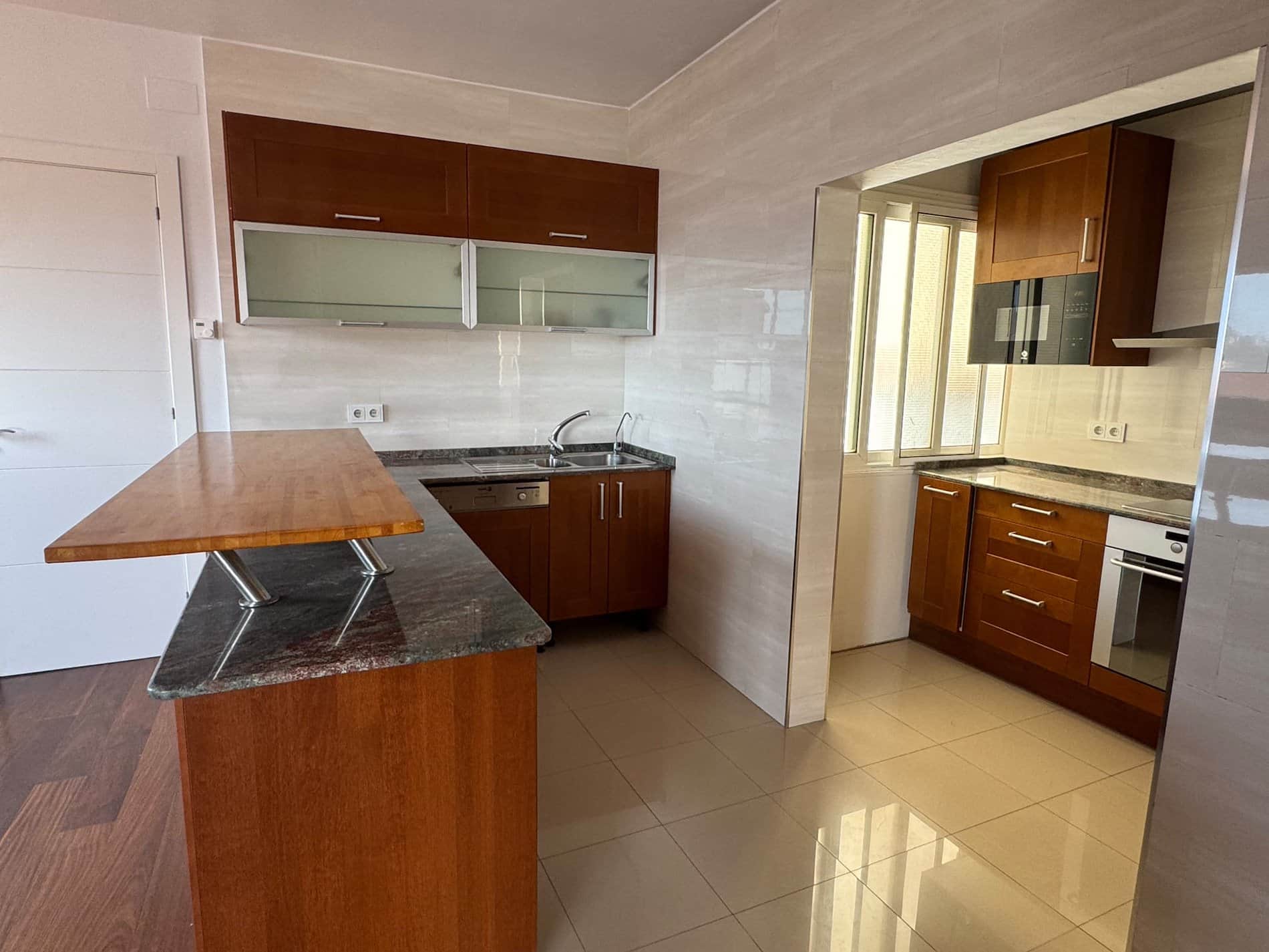 Piso en venta en Molins de Rei - Foto 2