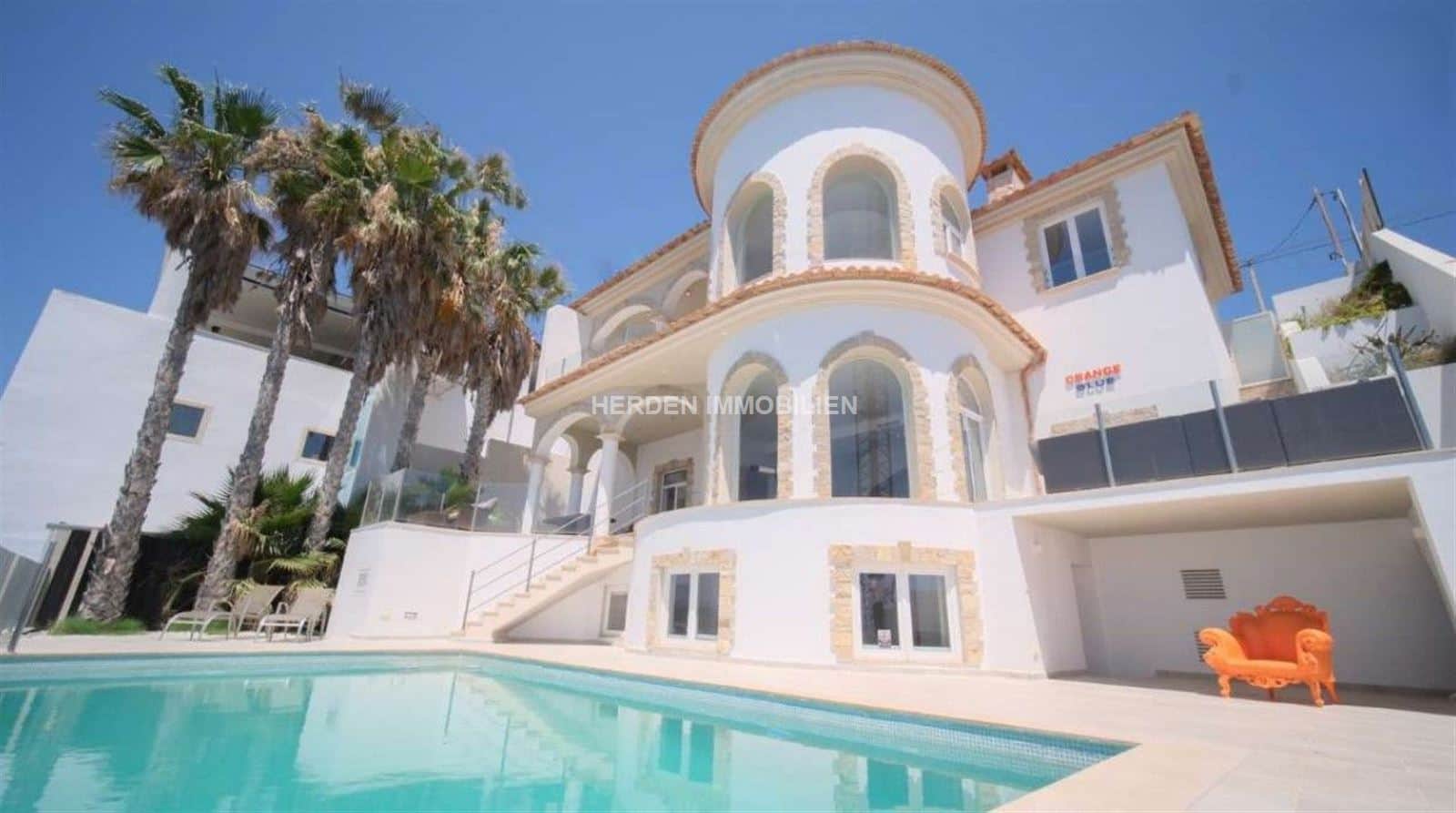 VILLA DE LUJO EN PRIMERA LINEA DE MAR EN EL TORO EN VENTA - Foto 1