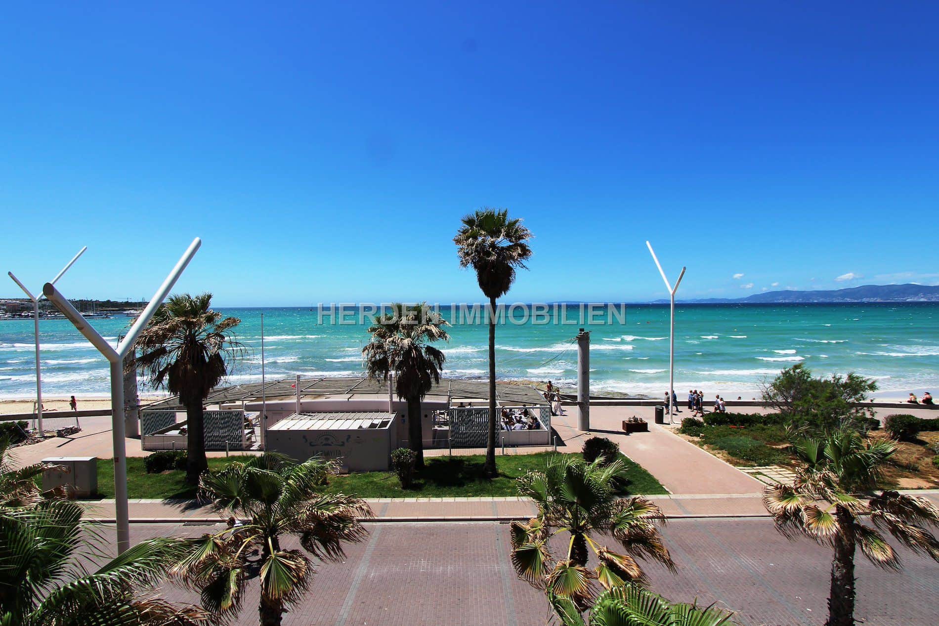 EXCLUSIVO APARTAMENTO DE LUJO EN PRIMERA LINEA DE MAR EN PLAYA DE PALMA - Foto 1