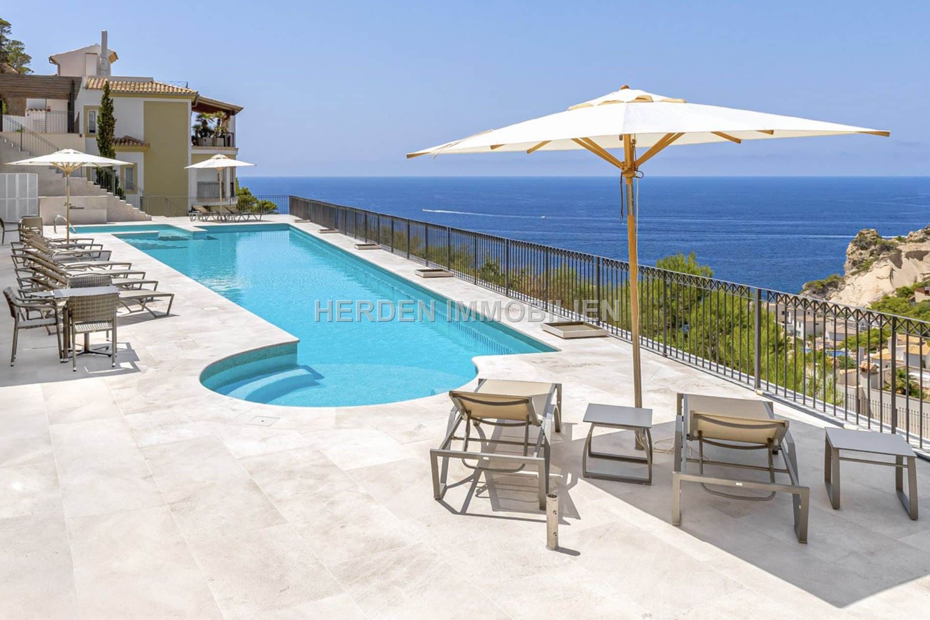 PRECIOSO PISO CON VISTAS AL MAR EN PORT ANDRATX MALLORCA EN VENTA - Foto 2
