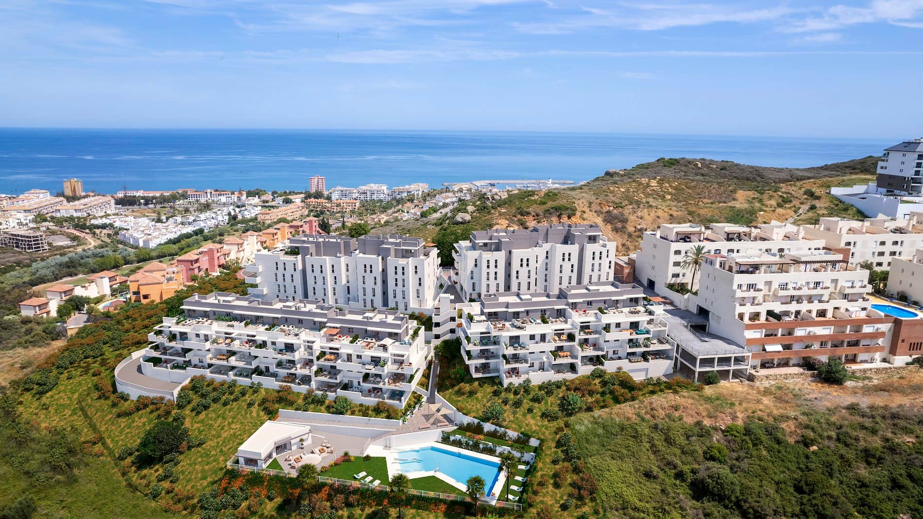 Exclusivo Residencial de 60 Viviendas junto al Puerto Deportivo de La Duquesa.- - Foto 1