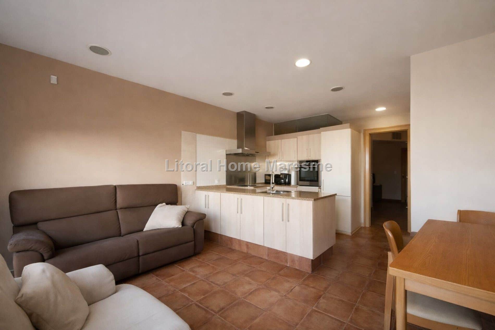 Exclusiva casa en Tiana con piscina, ascensor y mini-apartamento en zona Vilesa - Foto 5