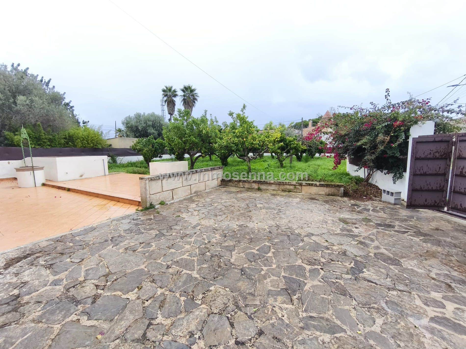 SE VENDE PRECIOSO CHALET EN LA ZONA DE ESTABLIMENTS - Foto 3