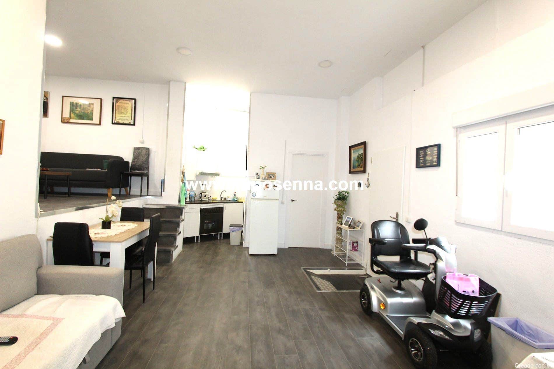 SE VENDE ALMACEN EN ZONA DE NUEVO LEVANTE - Foto 2