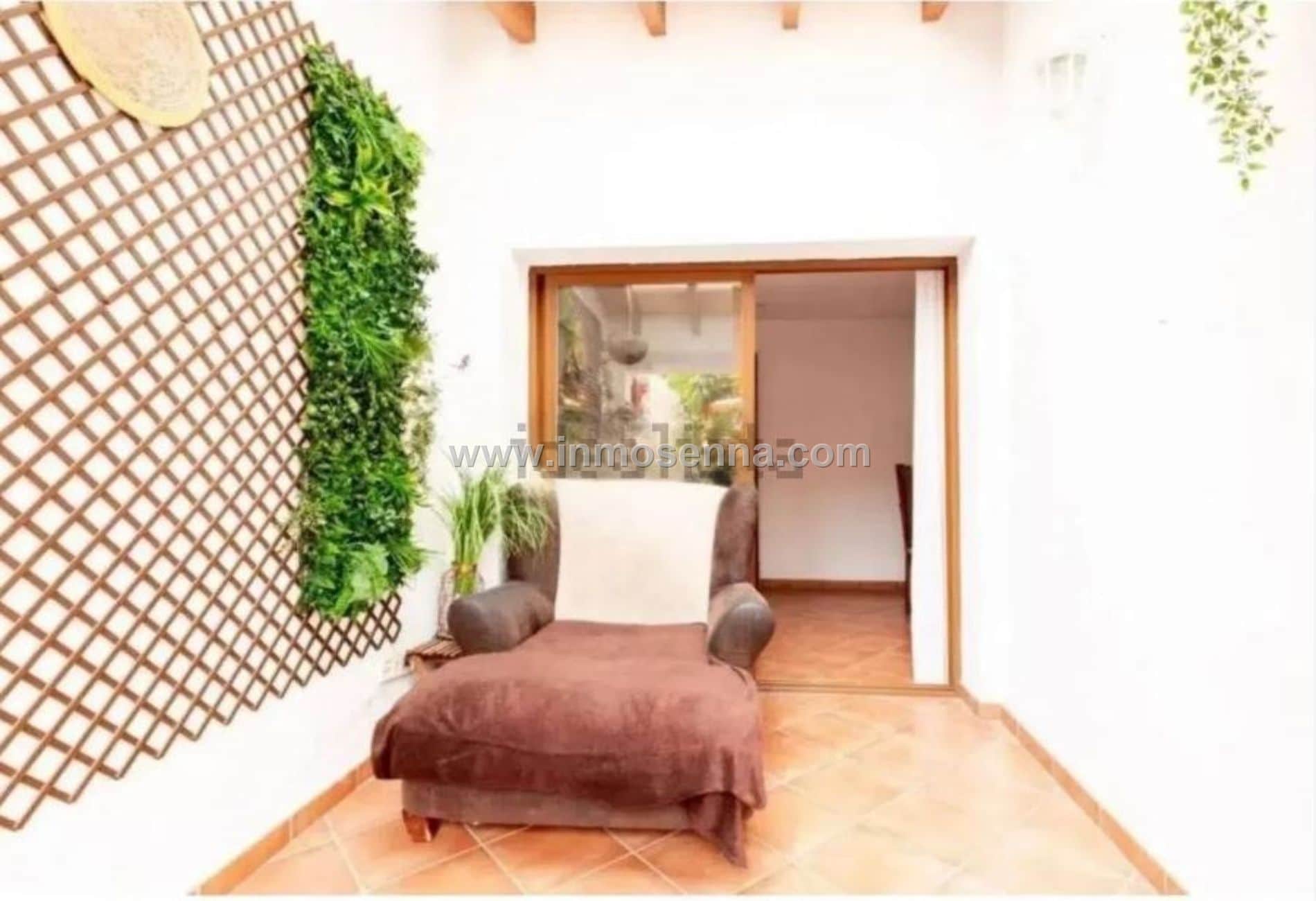 FANTASTICA PLANTA BAJA CON TERRAZA EN CIUDAD JARDIN - Foto 3