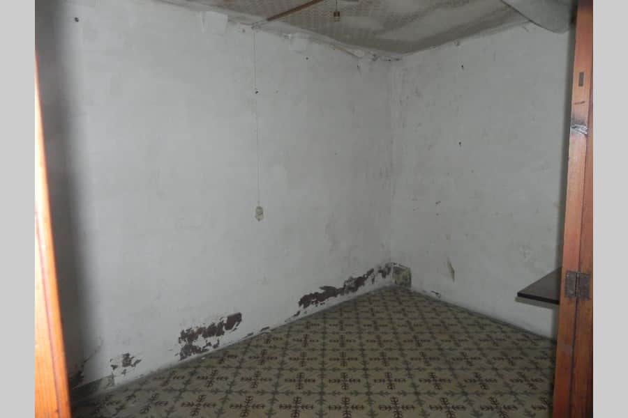 ENTRESUELO Y SEMISÓTANO EN EL CASCO ANTIGUO - Foto 5