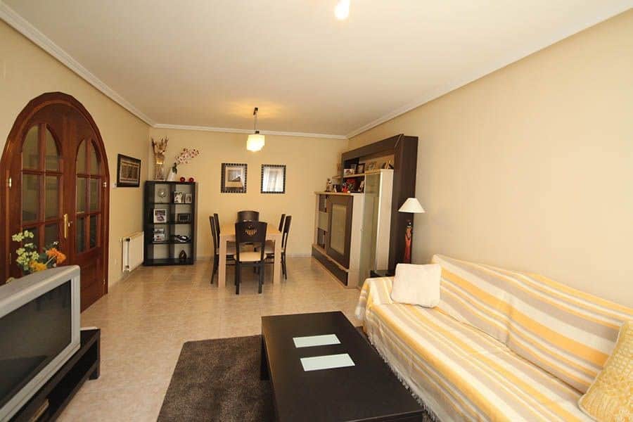 CHALET ADOSADO DE 4 DORMITORIOS EN VENTA - Foto 5