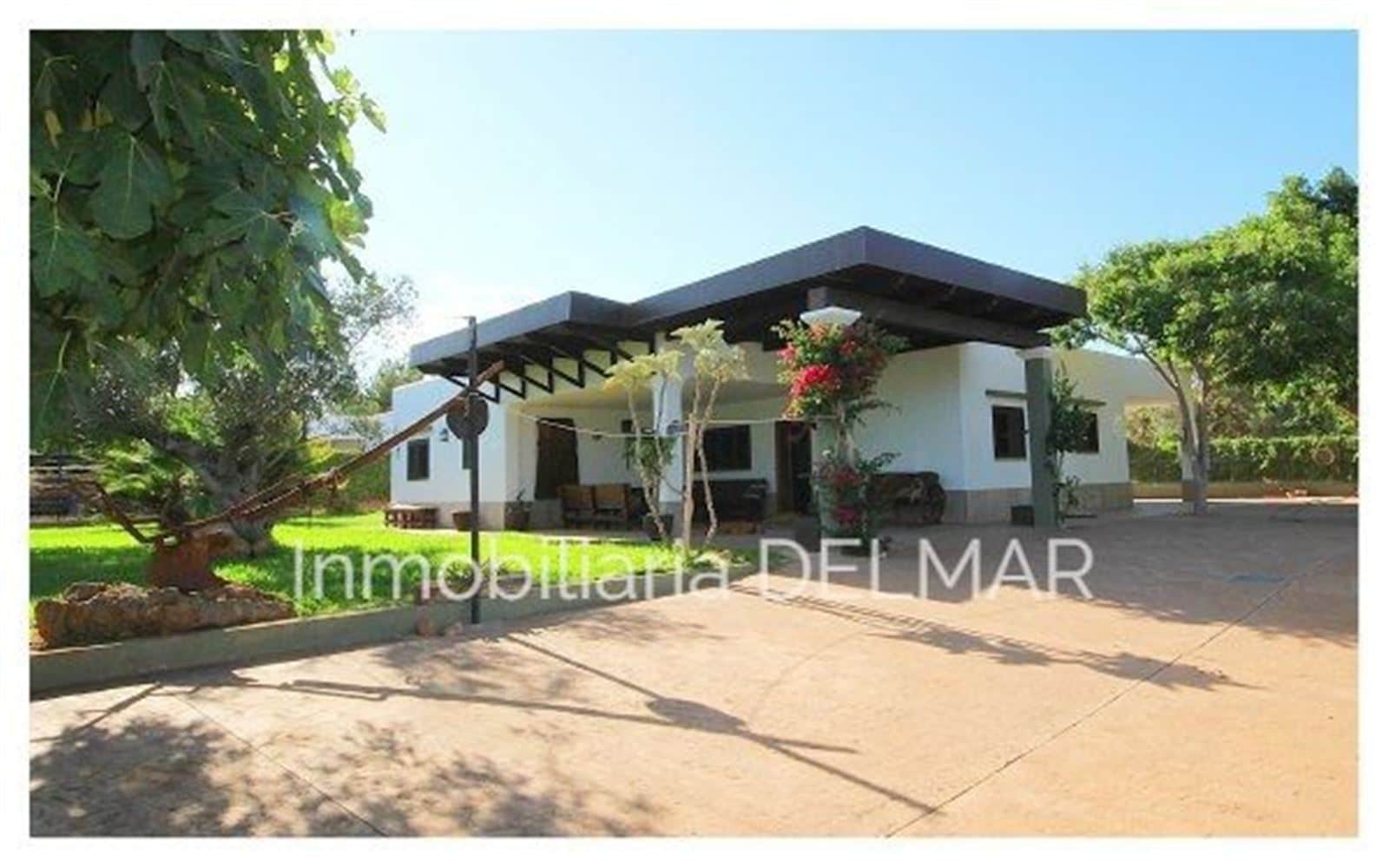 VILLA EN AREA RESIDENCIAL TRANQUILA - Foto 2