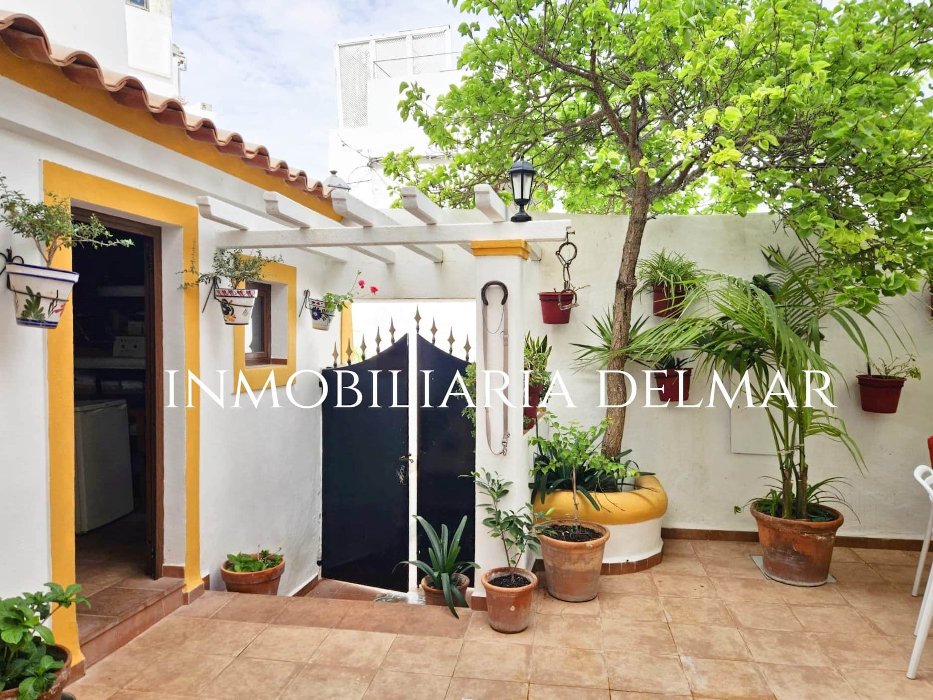 EDIFICIO REFORMADO EN DALT VILA - Foto 3