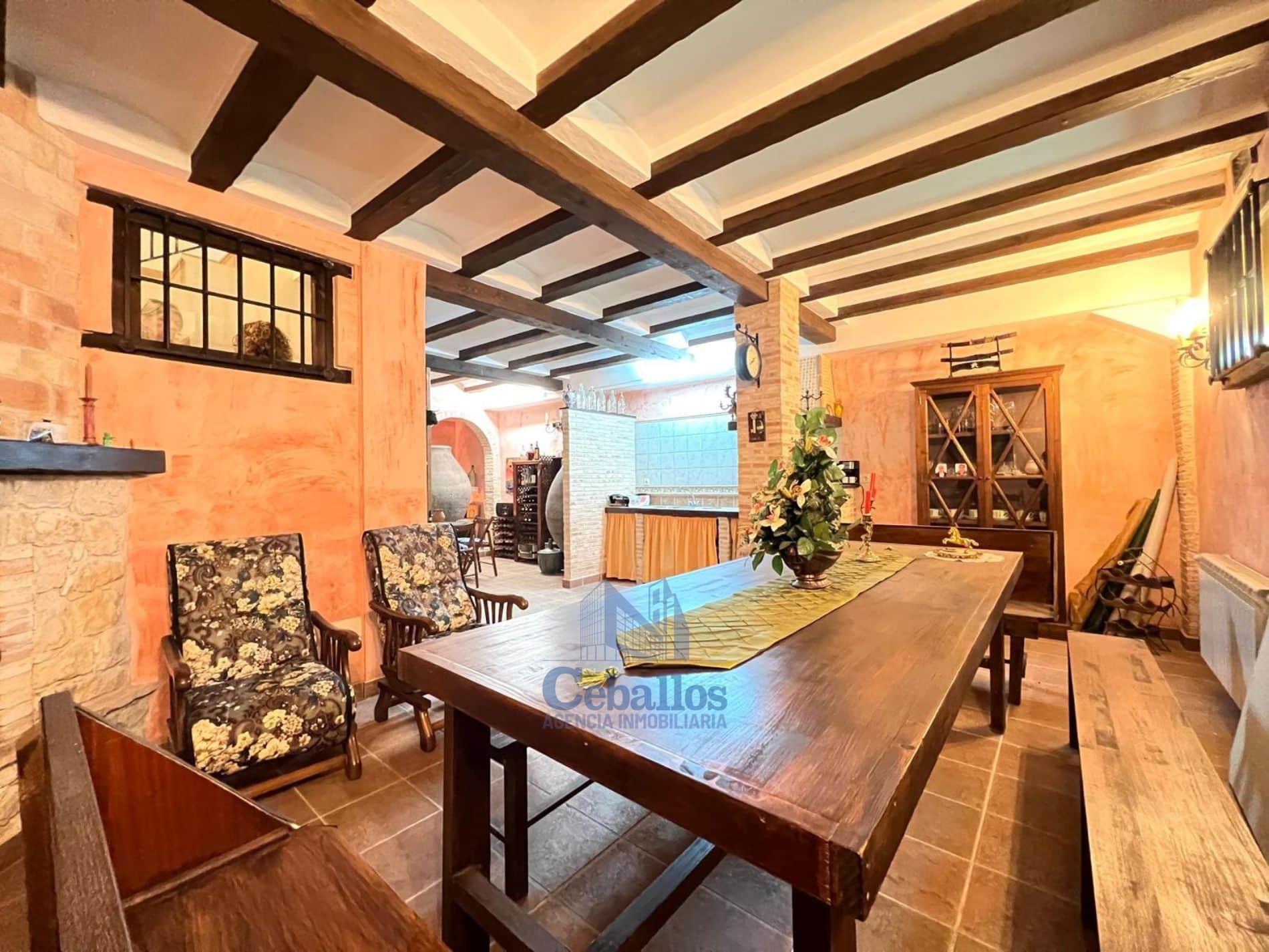 Encantadora casa de pueblo situada en Horche - Foto 3