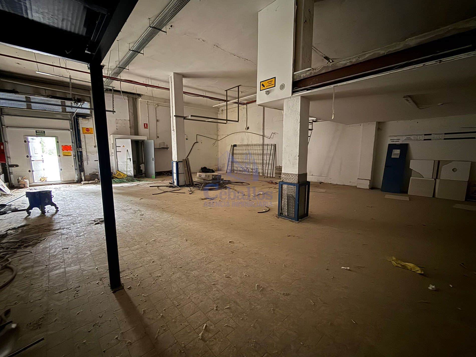 Local Comercial en Alquiler - Foto 3