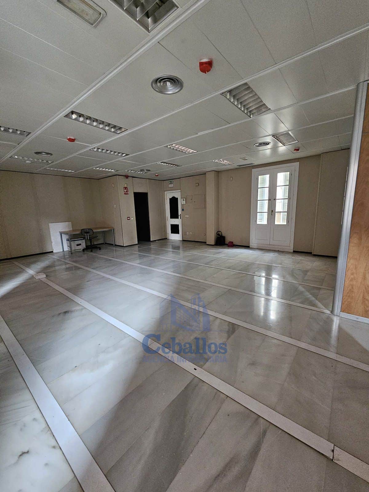 Oficinas en el centro en Alquiler - Foto 2