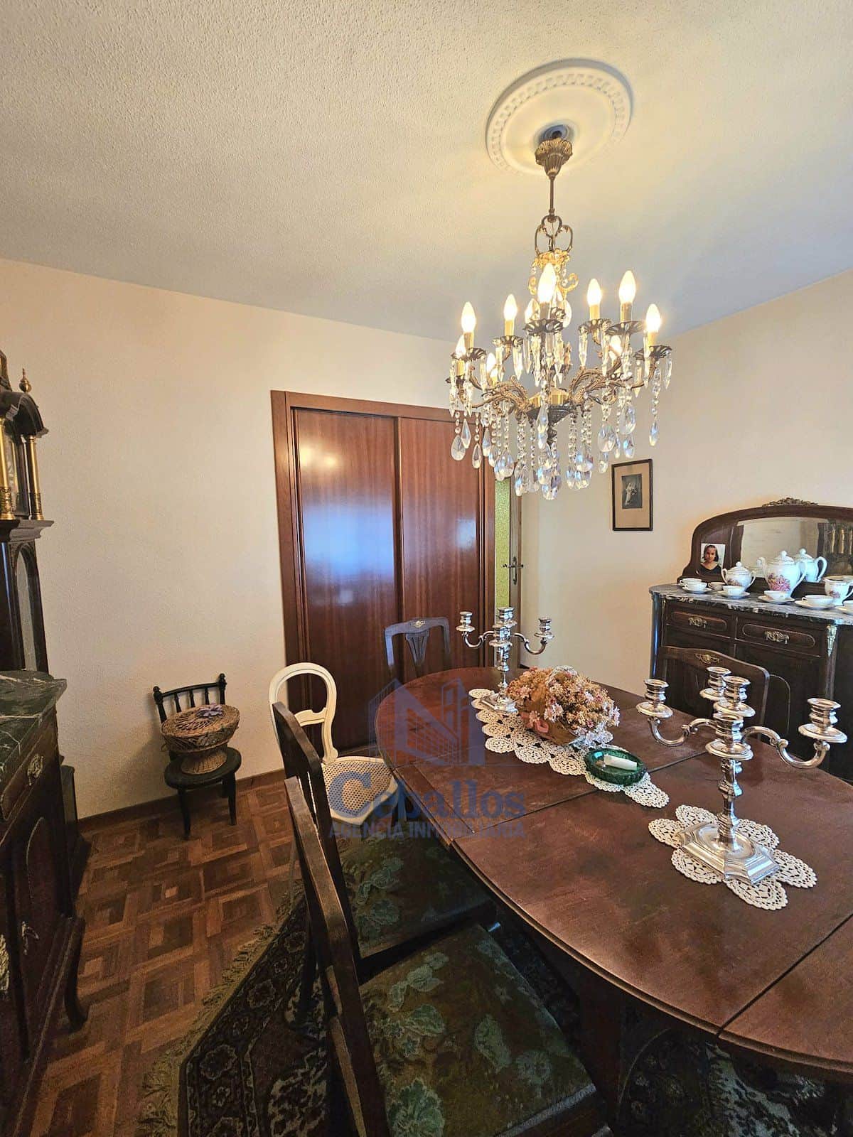 VIVIENDA AMPLIA Y FUNCIONAL EN MADRID – EXCELENTE UBICACIÓN Y GRAN POTENCIAL - Foto 4