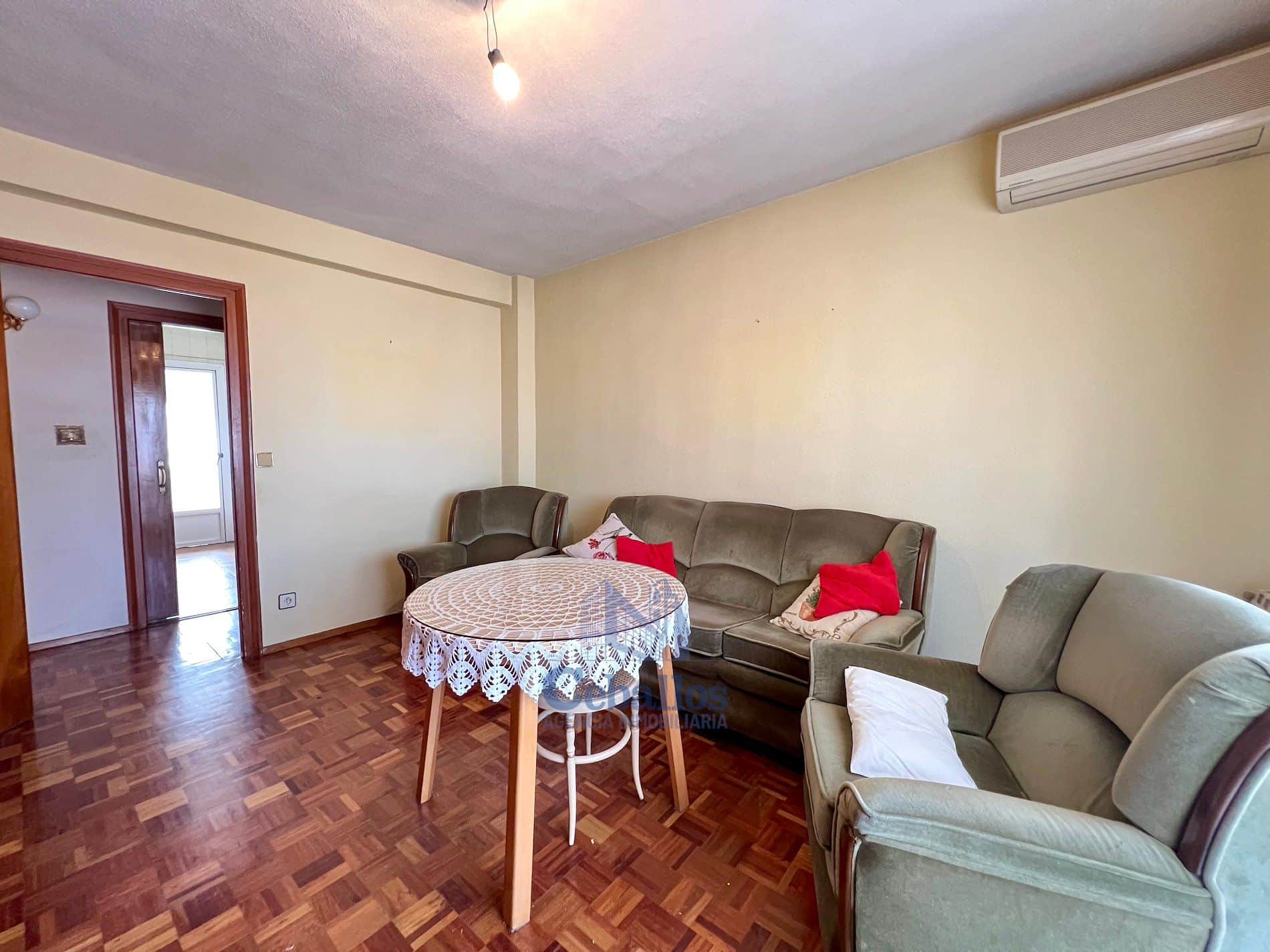 🌟 AMPLIO PISO CON TERRAZA Y GARAJE EN PLENO CENTRO DE GUADALAJARA 🌟 - Foto 3