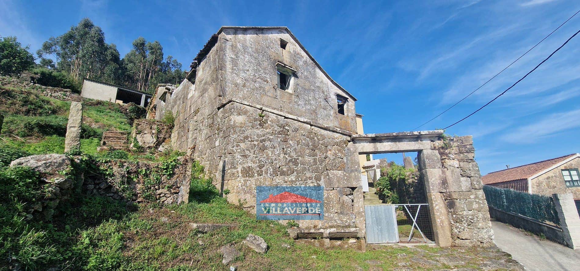 CASA DE PIEDRA PARA RESTAURAR CON GRAN TERRENO - Foto 5