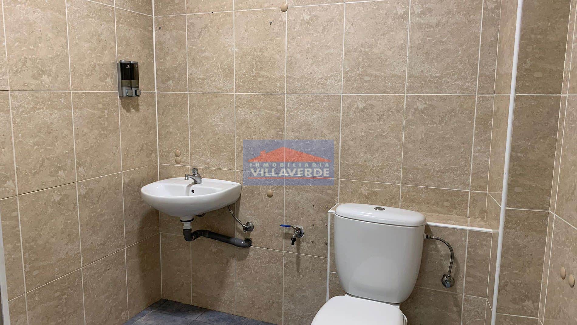 LOCAL COMERCIAL TOTALMENTE ACONDICIONADO EN PIEDRA ALTA - Foto 5