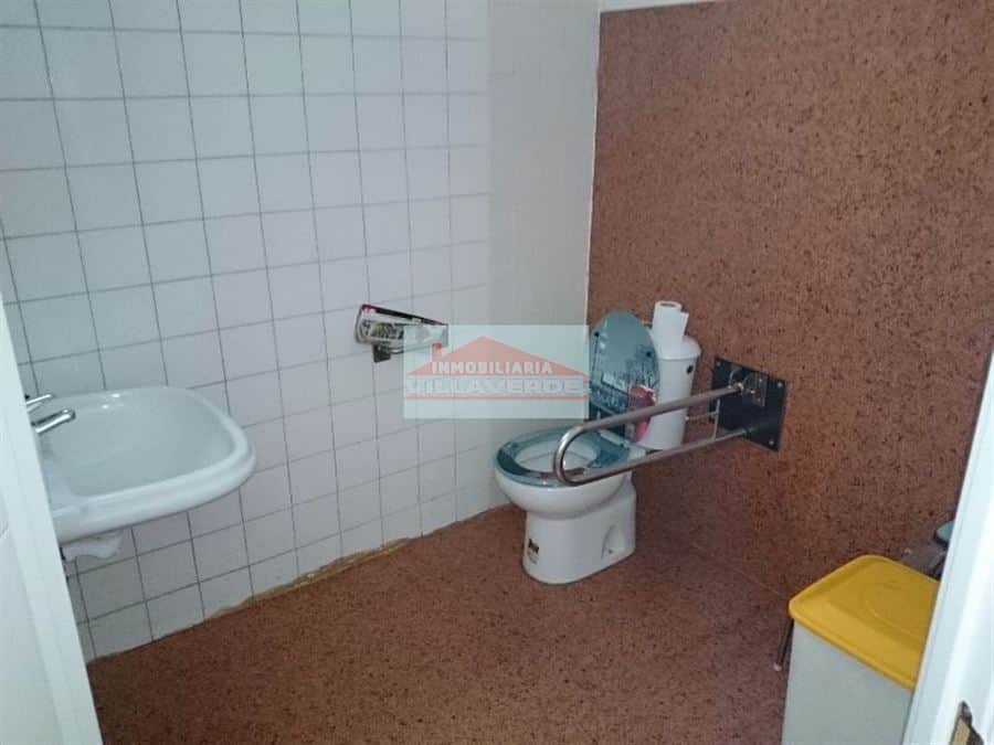 BAJO COMERCIAL ACONDICIONADO - Foto 3