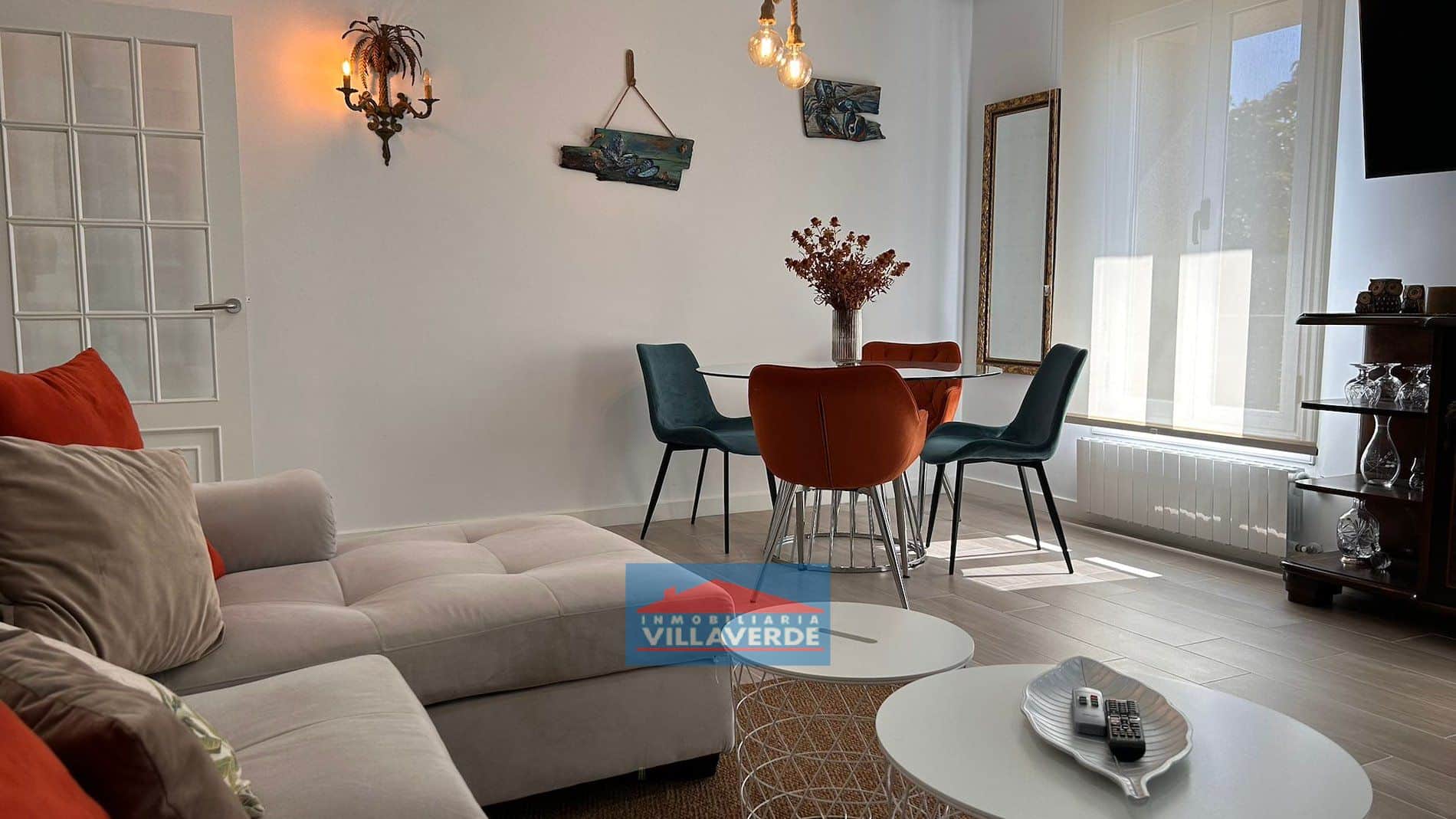 APARTAMENTO EN ALDÁN FRENTE AL MAR EL ALQUILER SOLO VACACIONAL - Foto 3
