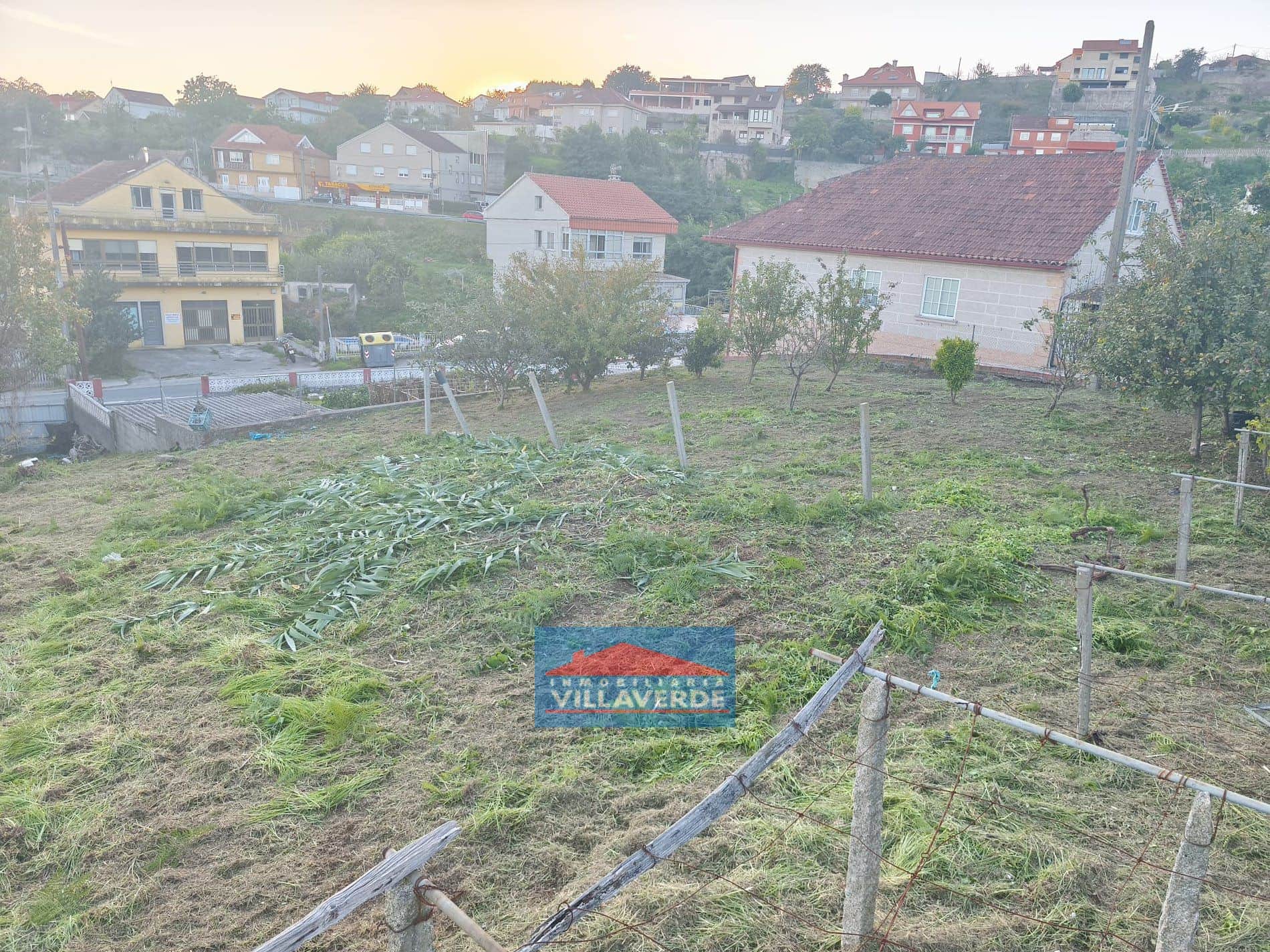 TERRENO EDIFICABLE, EN SAN MARTIÑO, ZONA LA PANDIÑA (MOAÑA) - Foto 2