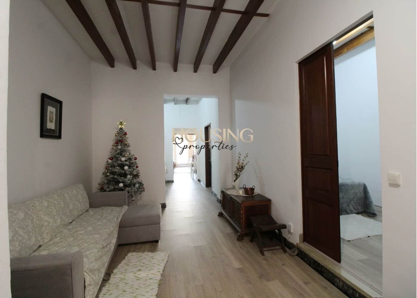 CASA DE 3 ALTURAS EN EL CENTRO DE LLUCMAJOR, CON VARIAS POSIBILIDADES. - Foto 2