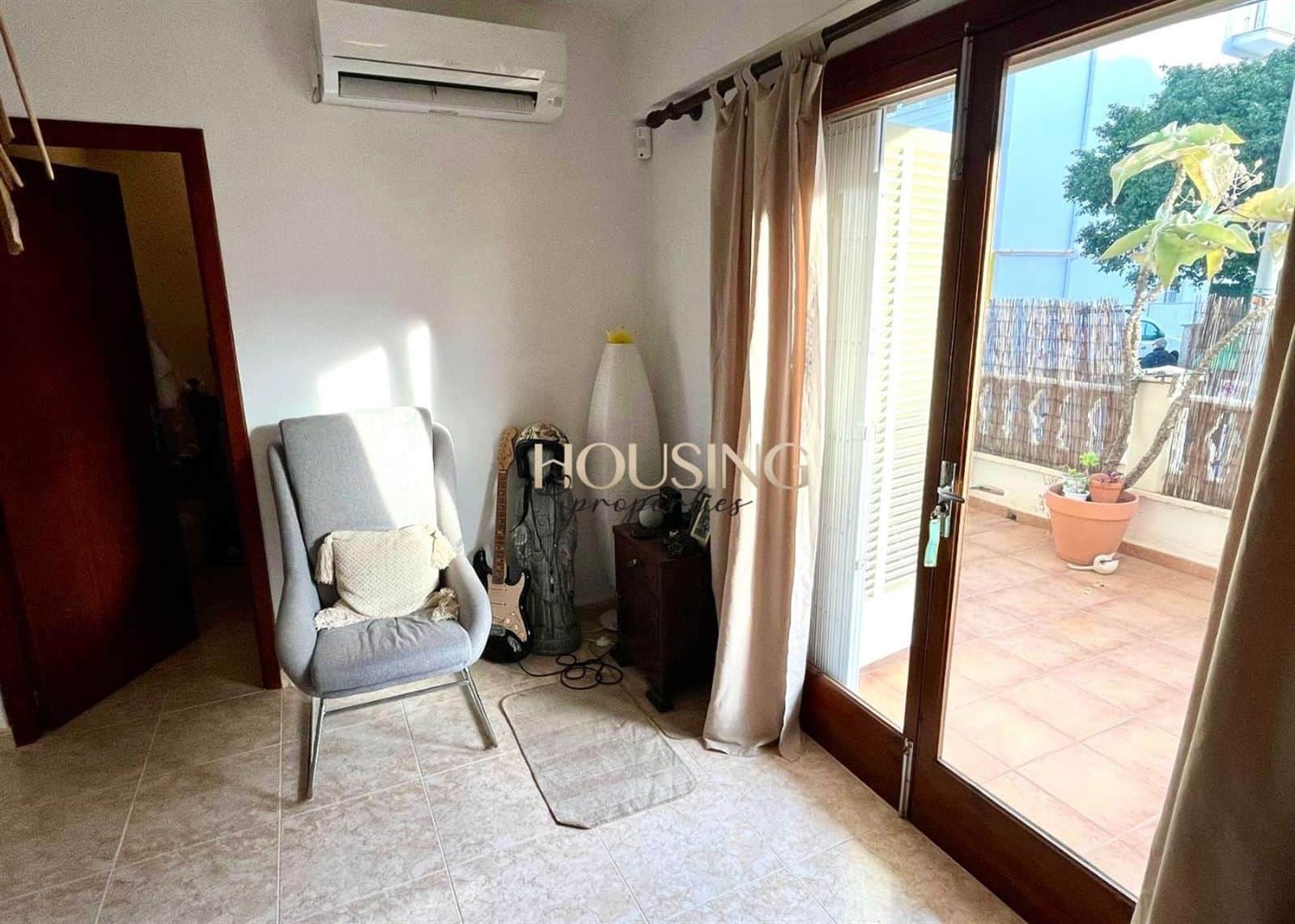 PLANTA BAJA CON TRASTERO EN ZONA TRANQUILA ARENAL - Foto 2