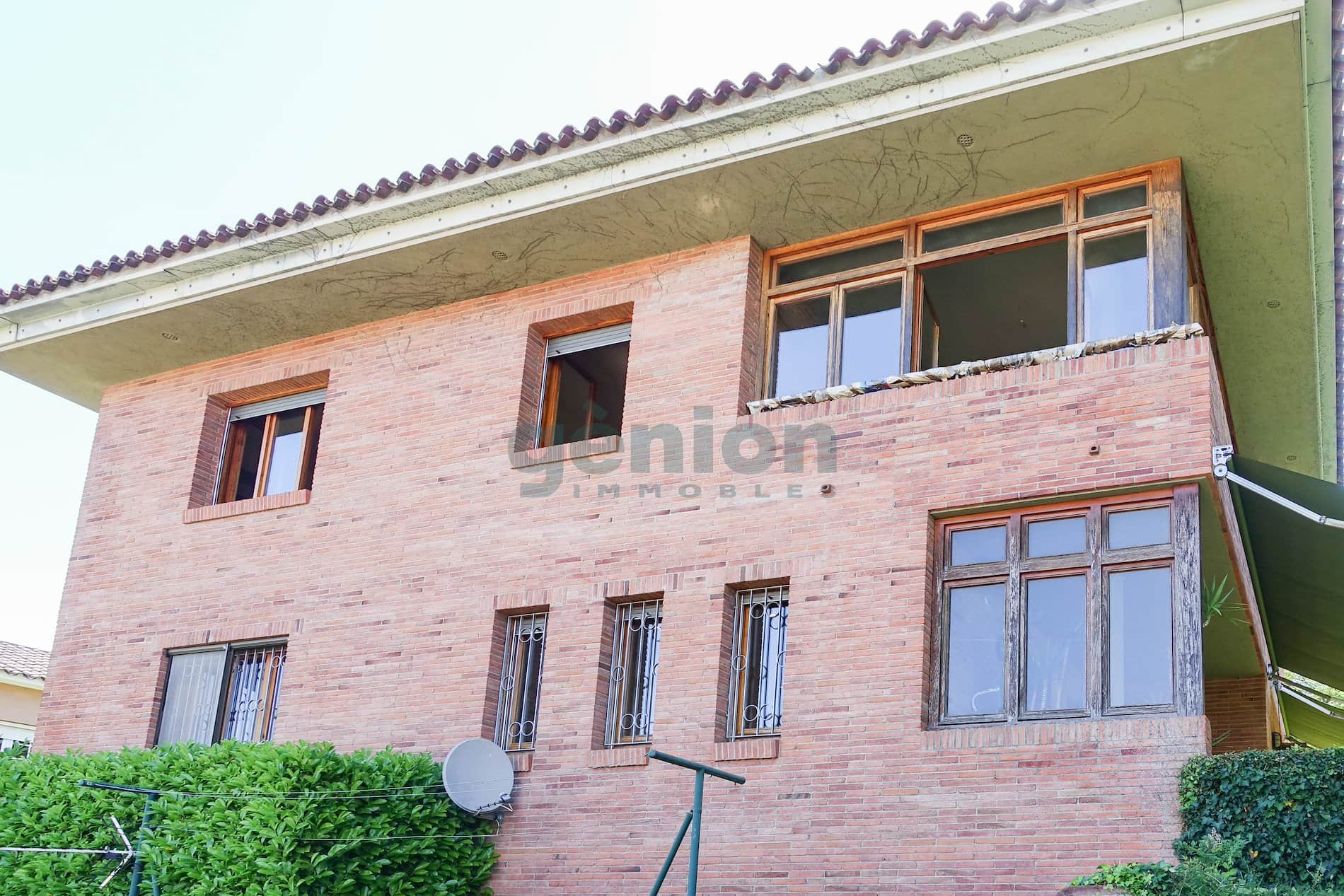 CASA INDEPENDIENTE EN PALAU, EN LA PARTE MÁS PRÓXIMA AL CENTRO DE GIRONA - Foto 2