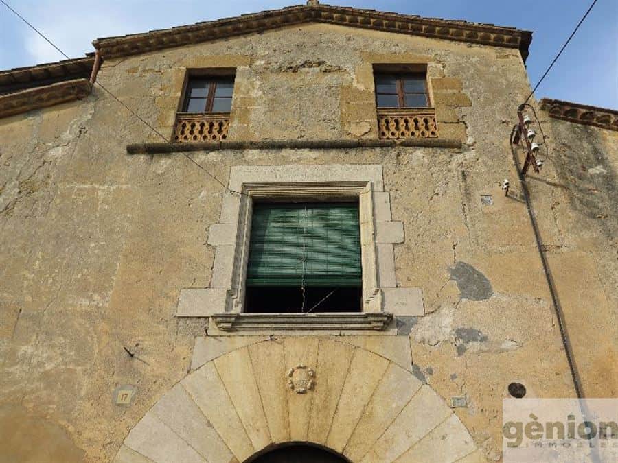 MASIA EN EL BAIX EMPORDÀ, LA BISBAL D’EMPORDÀ. CONSTRUCCIÓN GEUNINA - Foto 3