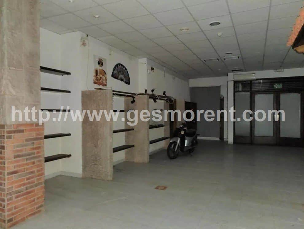 CONJUNTO DE 4 LOCALES EN VENTA EN BLANES, GIRONA - Foto 4