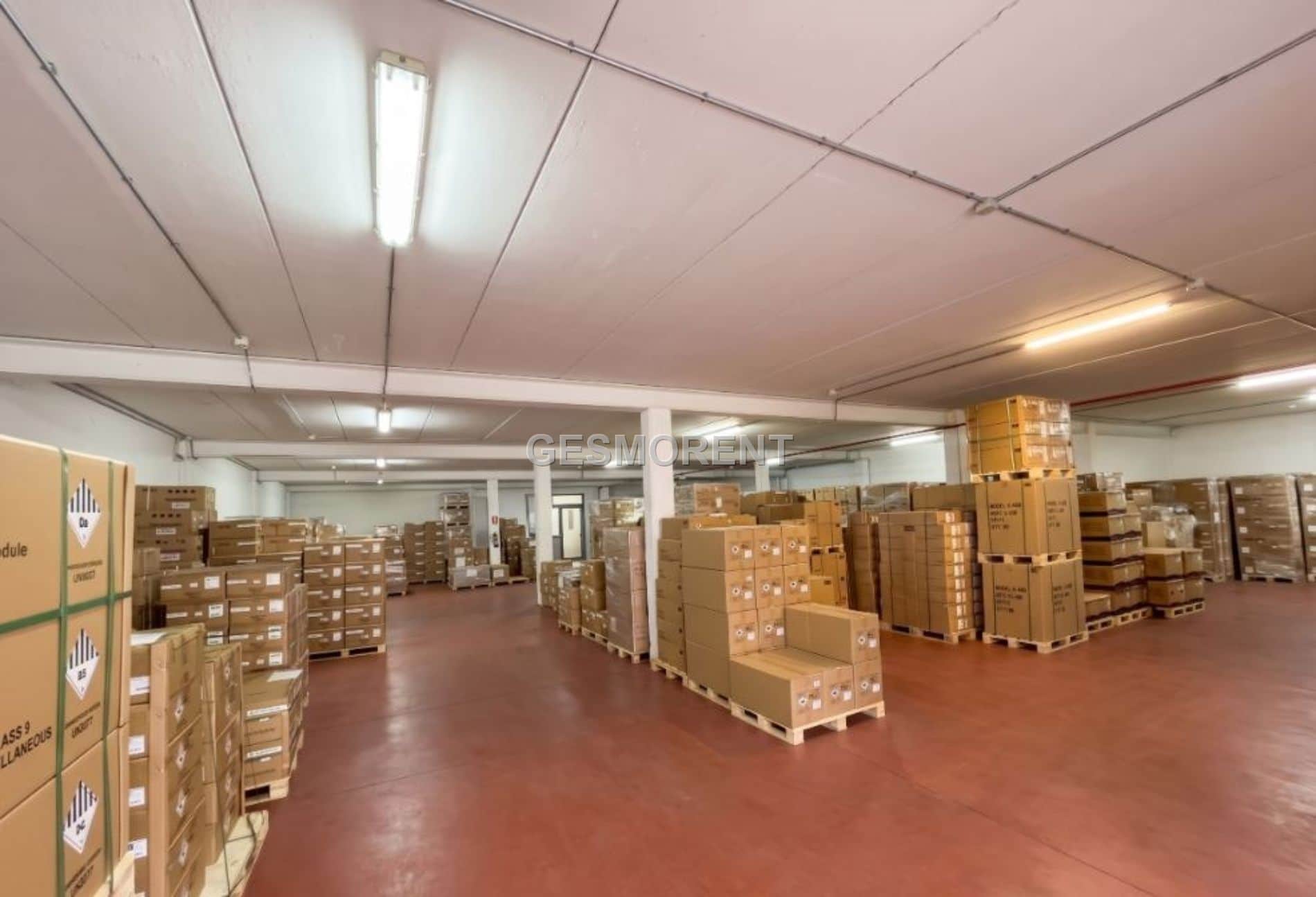 NAVE INDUSTRIAL EN VENTA EN MÓSTOLES - Foto 5