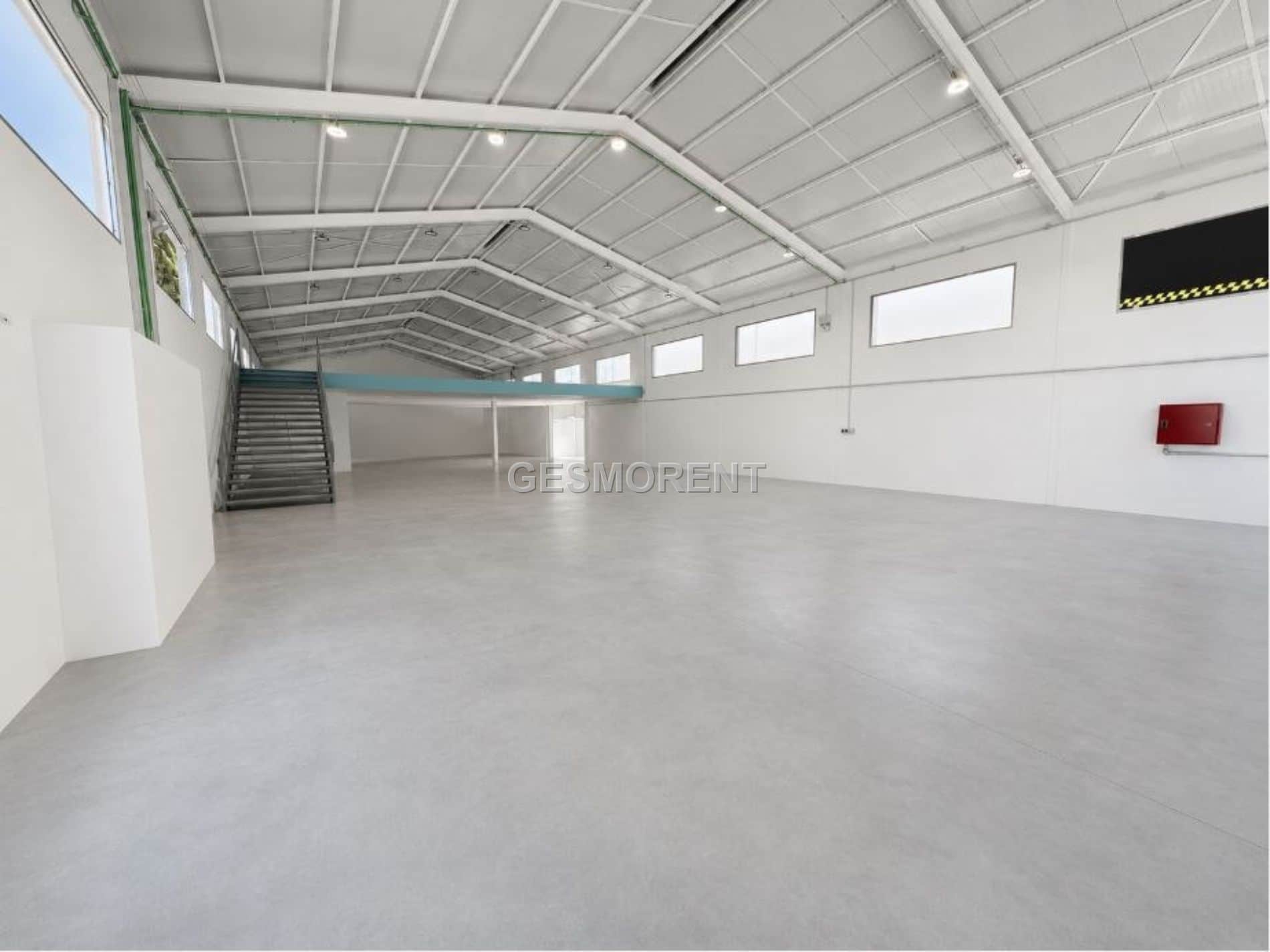 NAVE INDUSTRIAL EN ALQUILER EN POLÍGONO SON CASTELLÓ, PALMA - Foto 1