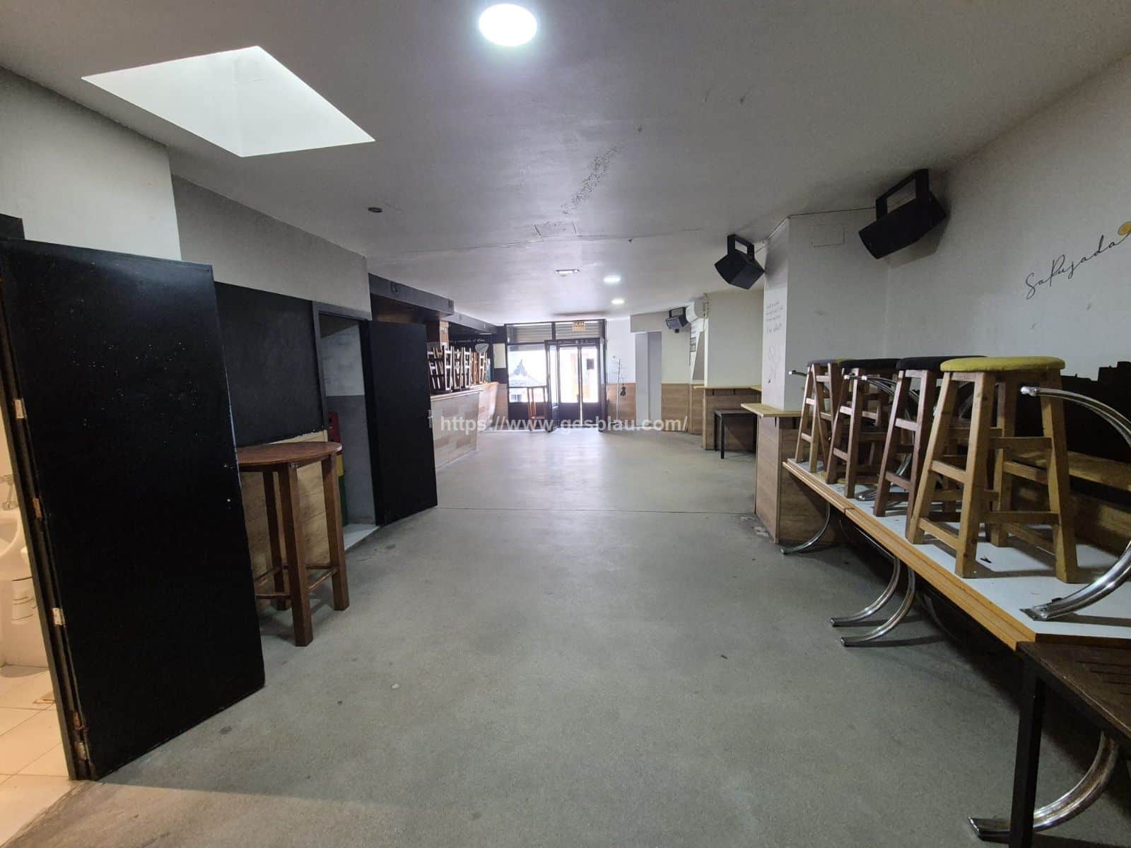 Múltiples posibilidades para su conversión en vivienda. - Foto 4