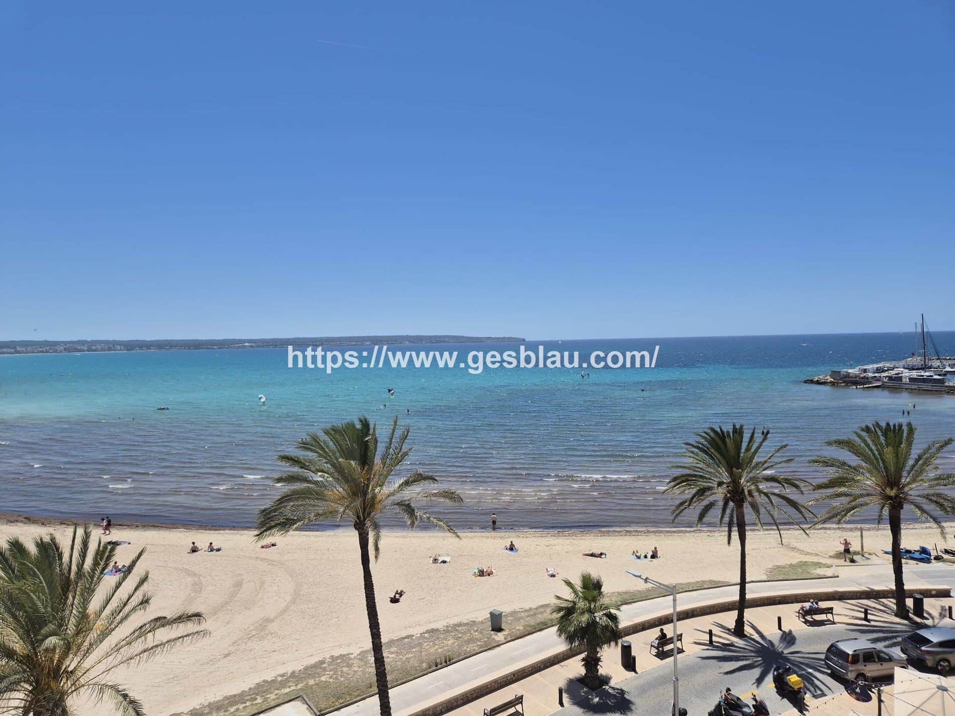 ✨ Exclusivo piso en Primera Línea de Mar con Vistas Panorámicas en Can Pastilla ✨ - Foto 2
