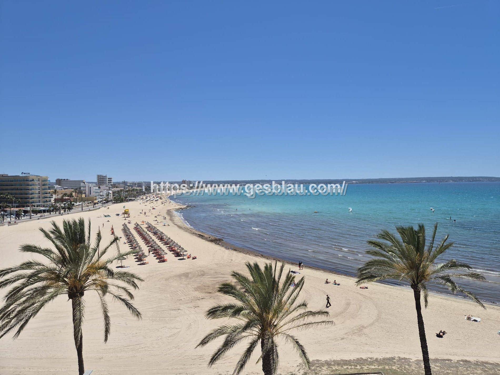 ✨ Exclusivo piso en Primera Línea de Mar con Vistas Panorámicas en Can Pastilla ✨ - Foto 3