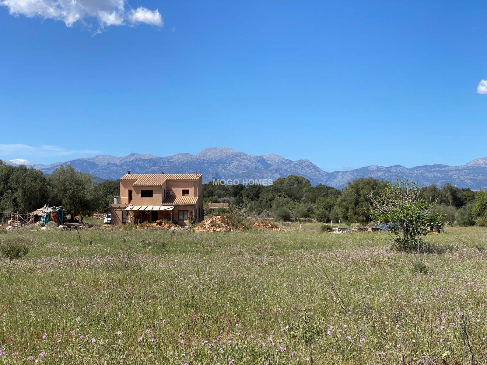 Finca casi terminada con terreno e impresionantes vistas a la montaña-Llubi - Foto 4