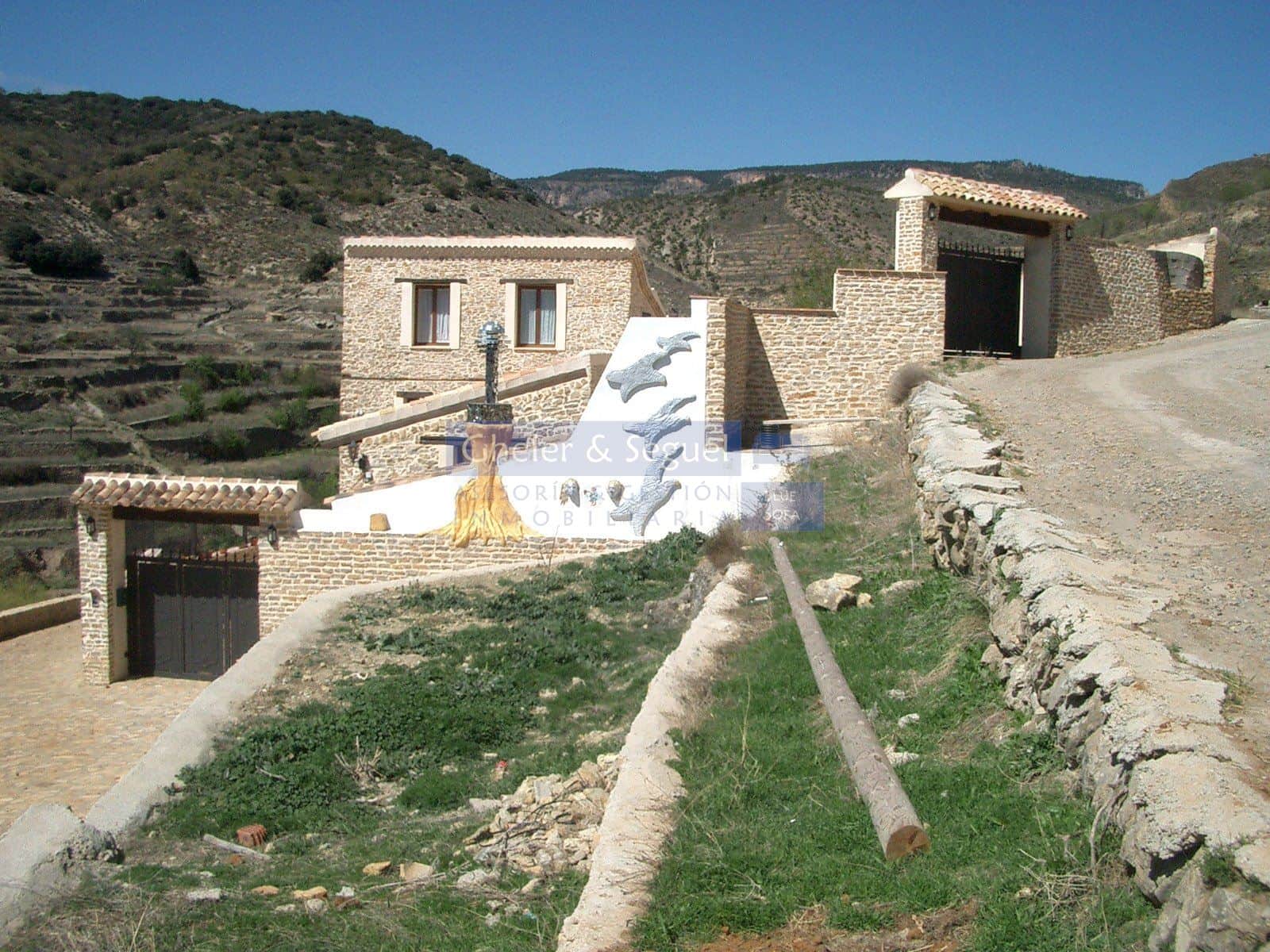 Masía en venta en zona de esquí - Nogueruelas (Teruel) - Foto 2