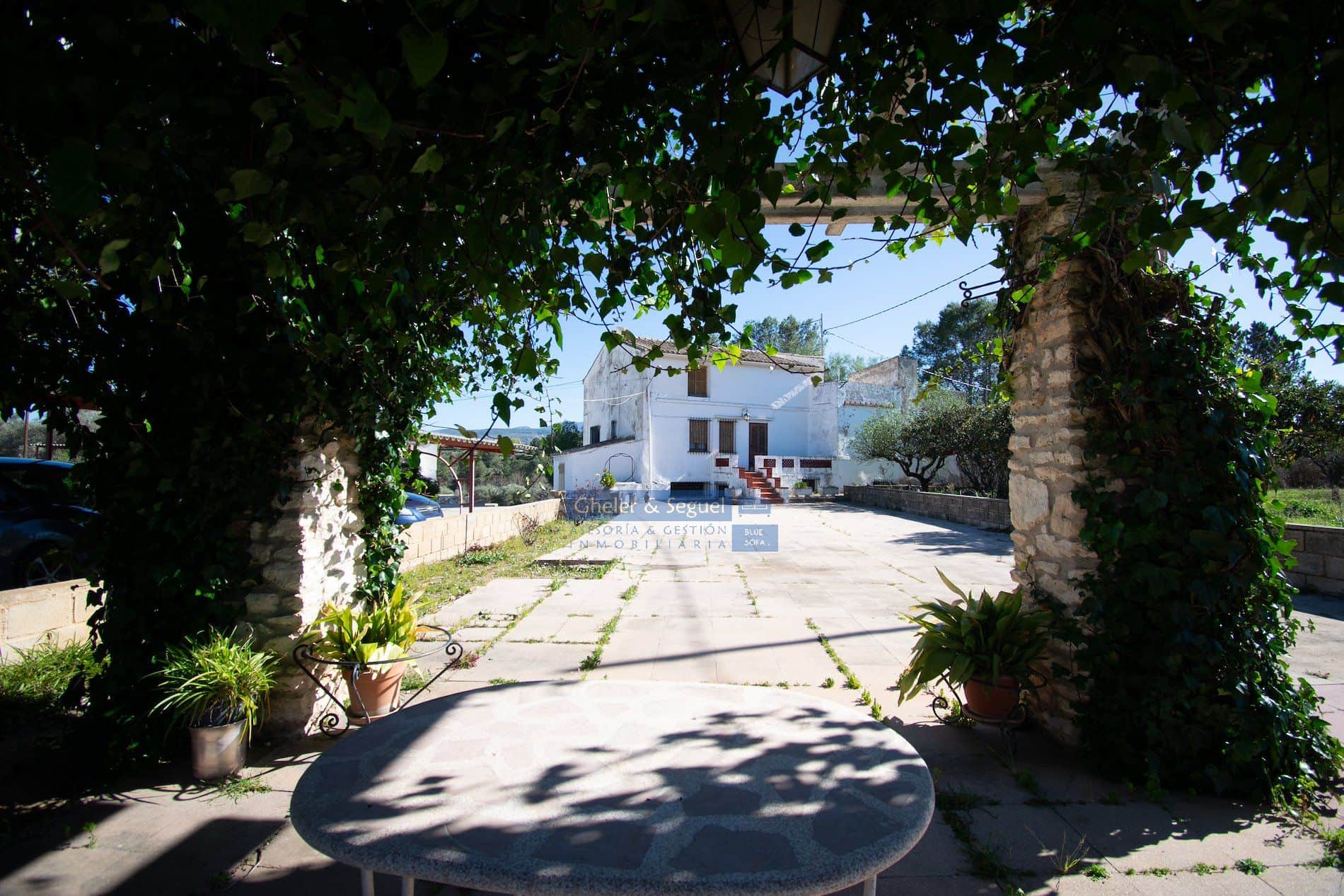 Finca rústica con vivienda tradicional y gran potencial en Ontinyent - Foto 2
