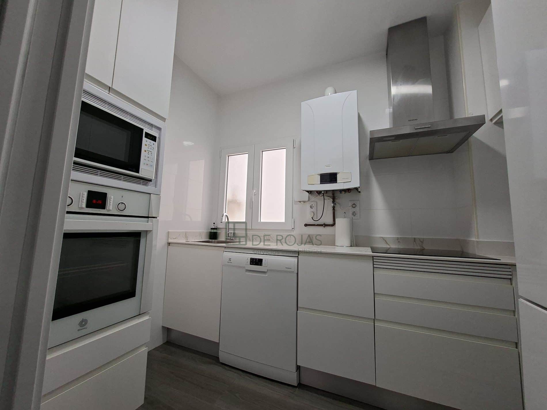 VIVIENDA EXTERIOR CON TERRAZA EN CUATRO CAMINOS - Foto 4