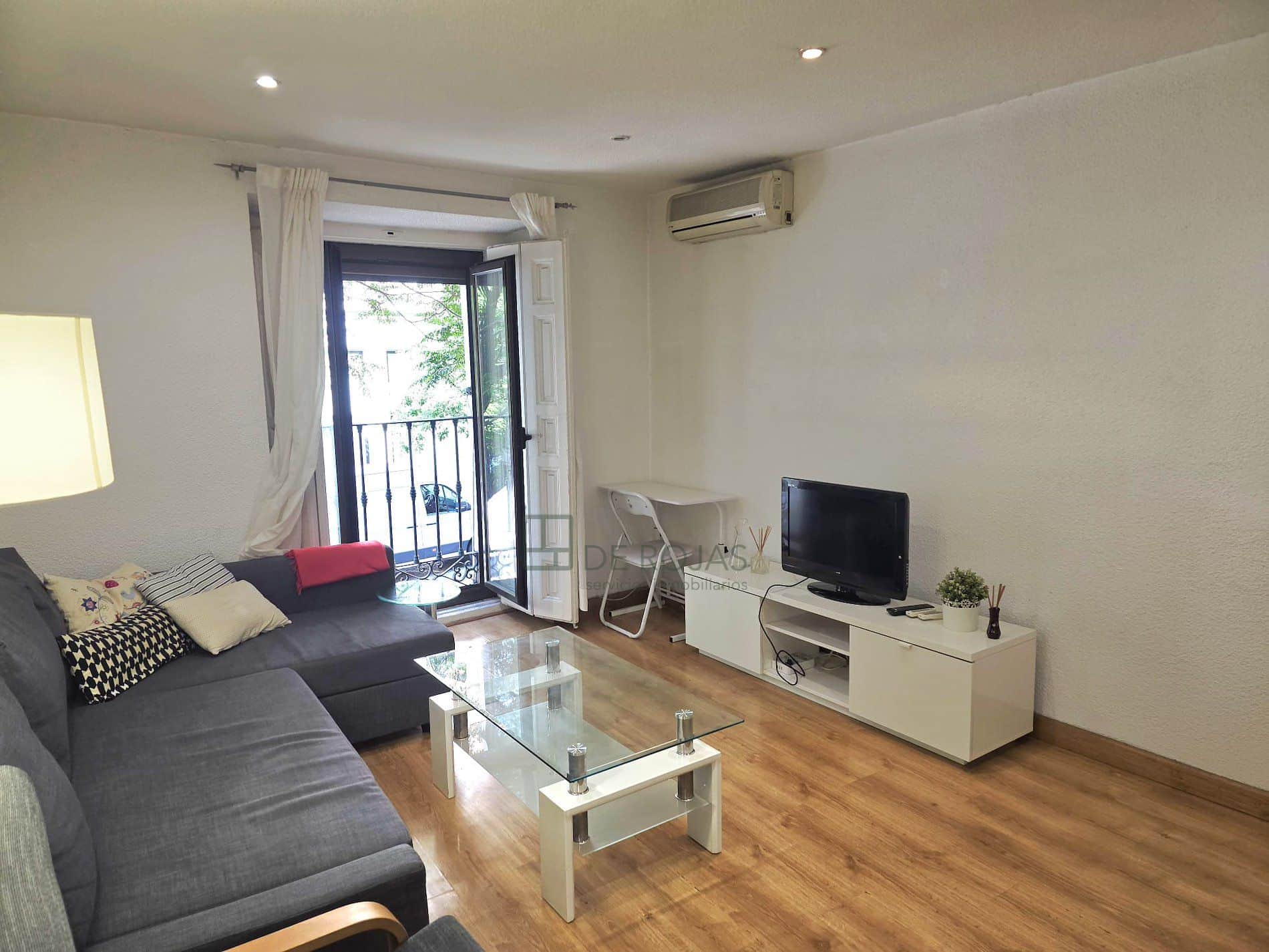 VIVIENDA EN ALQUILER ZONA CENTRO DE MADRID - Foto 2