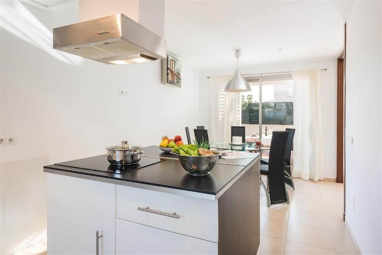 VILLA CON PISCINA PRIVADA SIN AMUEBLAR - Foto 4