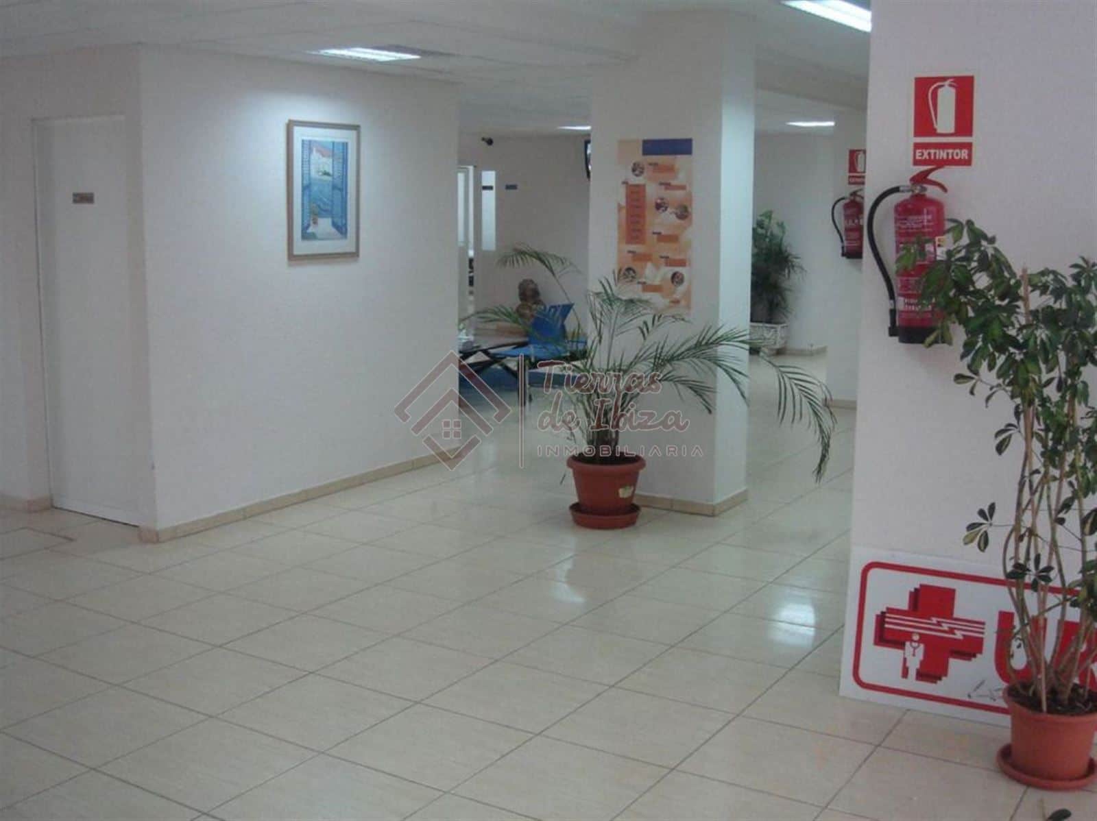 Local Comercial en Cala de Bou - Foto 5