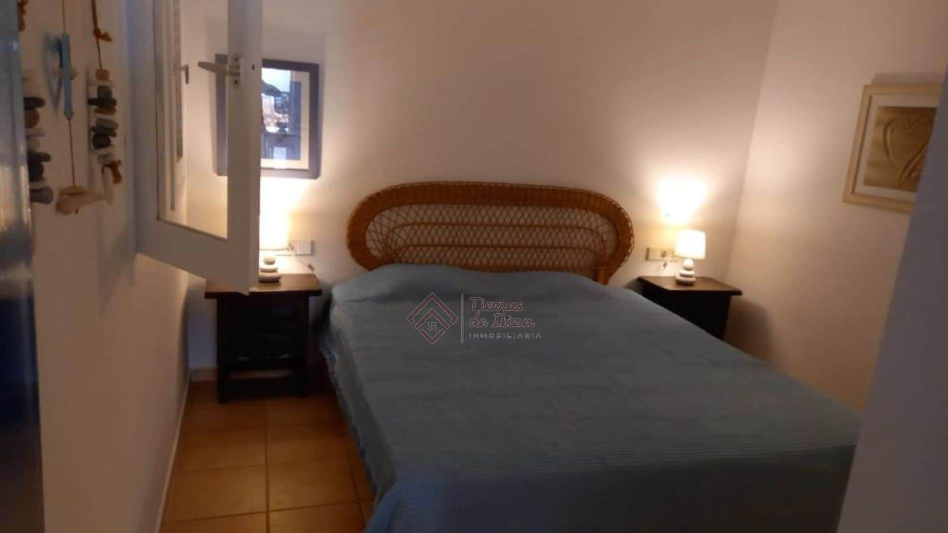 Apartamento en primera línea de mar en Cala Vadella - Foto 3