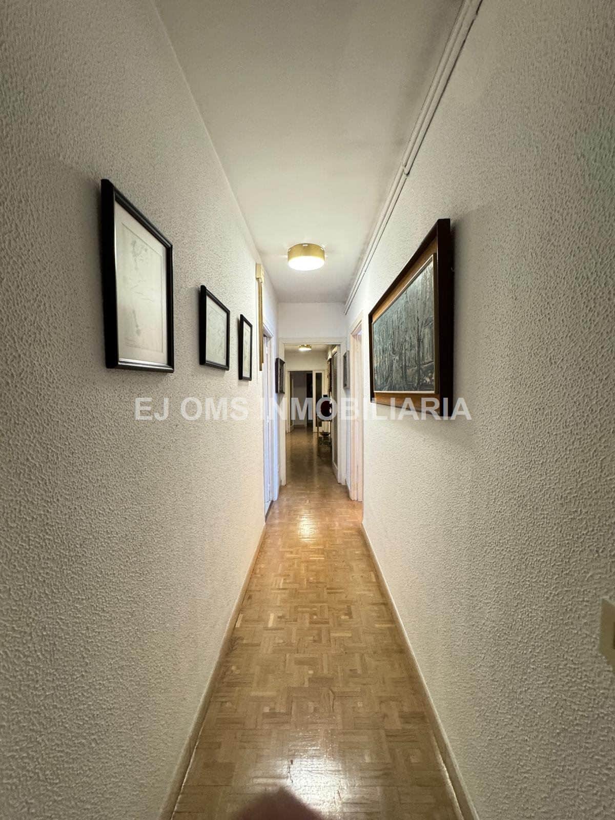 EN VENTA EXCLUSIVA VIVIENDA, ZONA RESIDENCIAL DE PRESTIGIO-240m2 DE CONFORT Y ELEGANCIA. Ubicación privilegiada - Foto 4