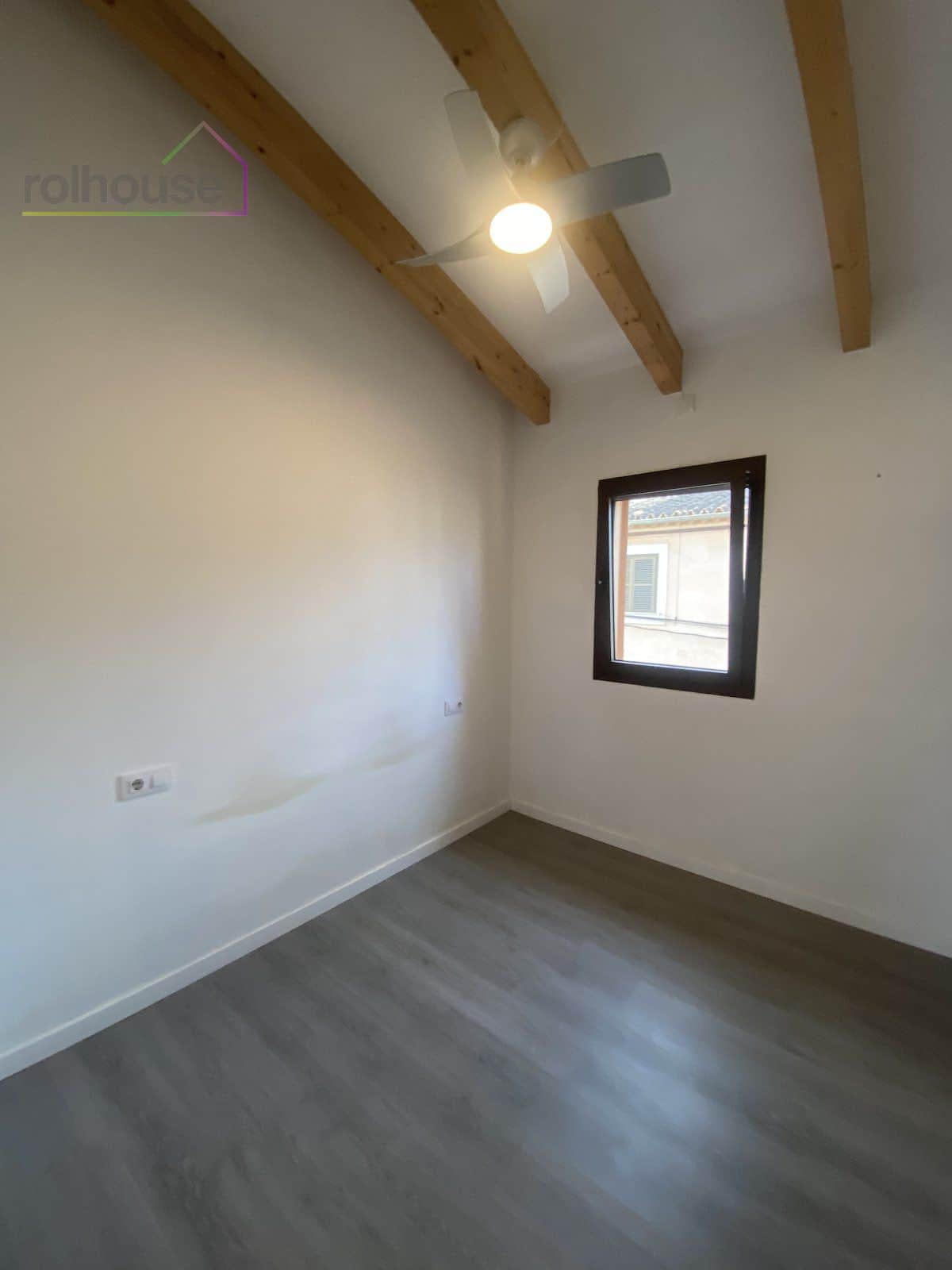 Piso duplex con terraza techo libre - Foto 5
